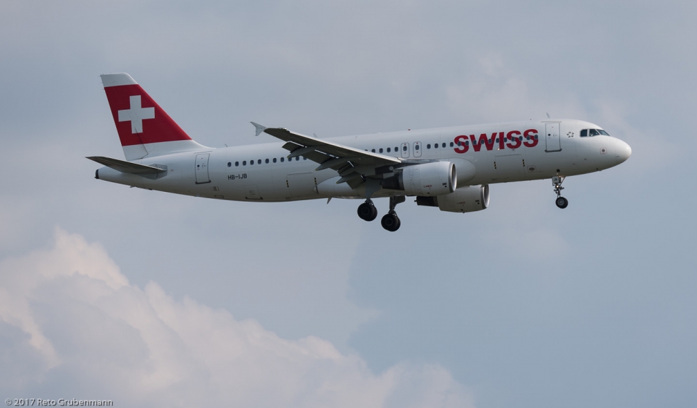 Swiss_A320_HB-IJB_ZRH170531