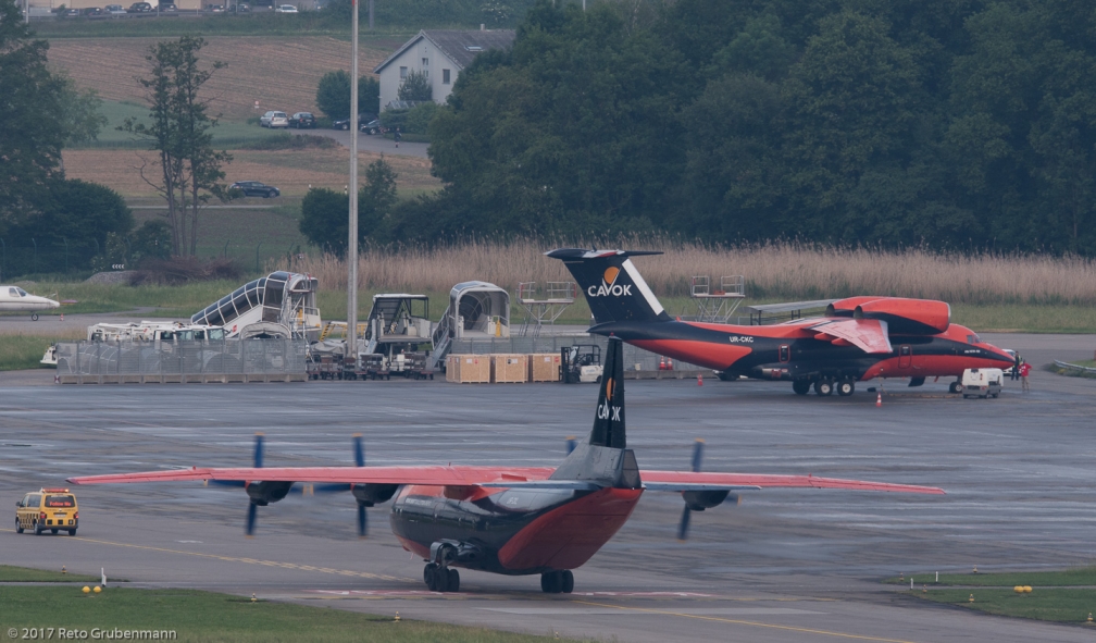 CavokAir_AN12_UR-CKL_AN72_UR-CKC_ZRH170601_01