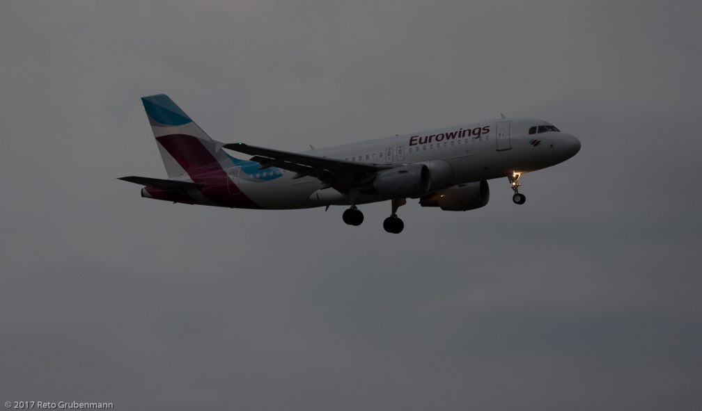 Eurowings_A319_D-ASTX_ZRH170603