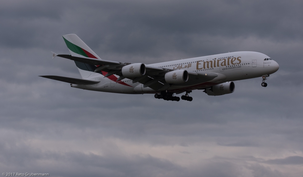 Emirates_A388_A6-EUE_ZRH170604