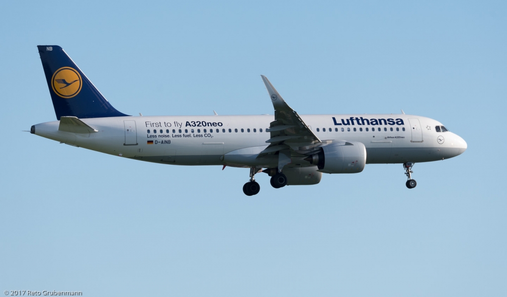 Lufthansa_A320_D-AINB_ZRH170607