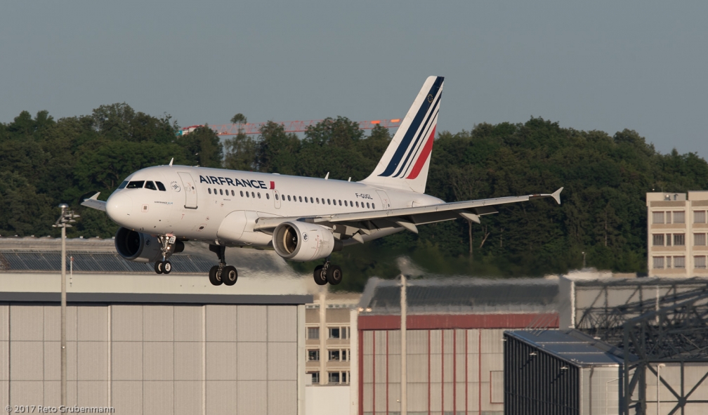 AirFrance_A318_F-GUGL_ZRH170618