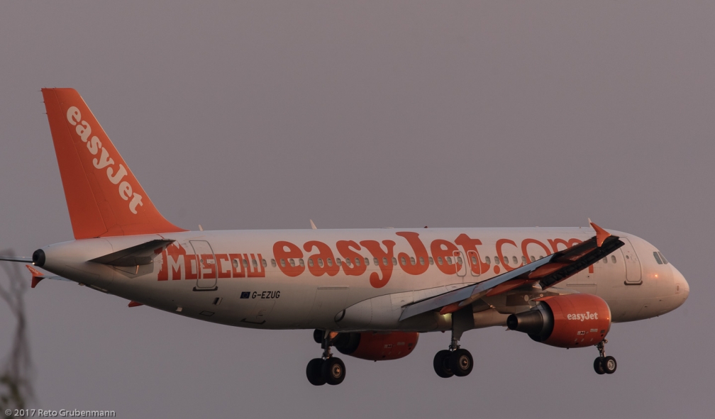easyJet_A320_G-EZUG_ZRH170623