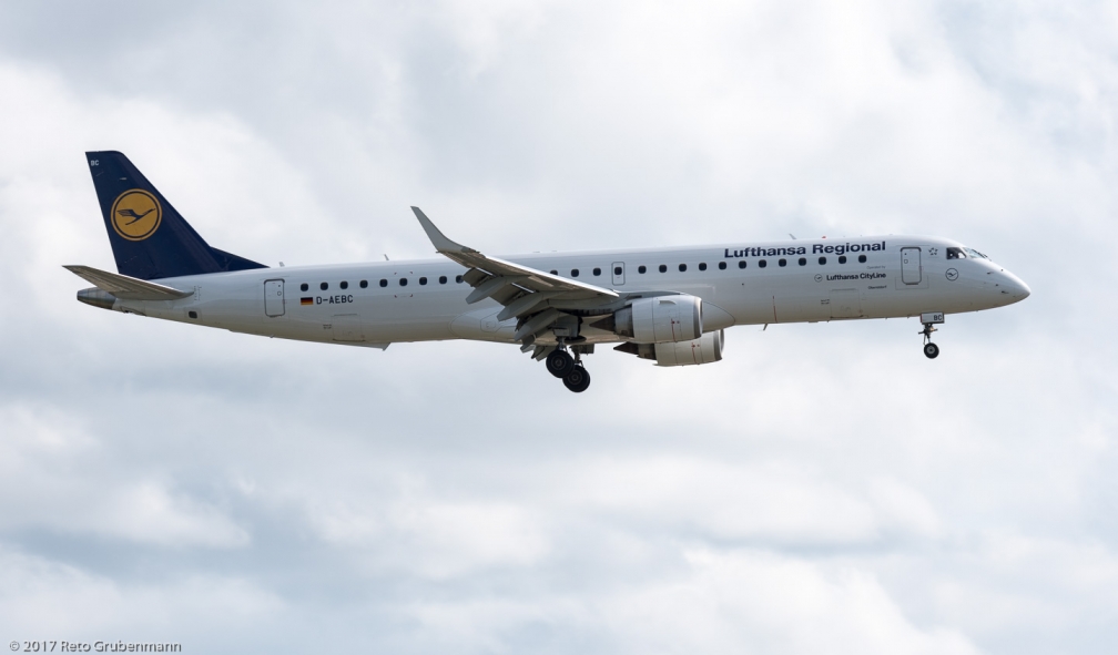 Lufthansa_E190_D-AEBC_ZRH170906