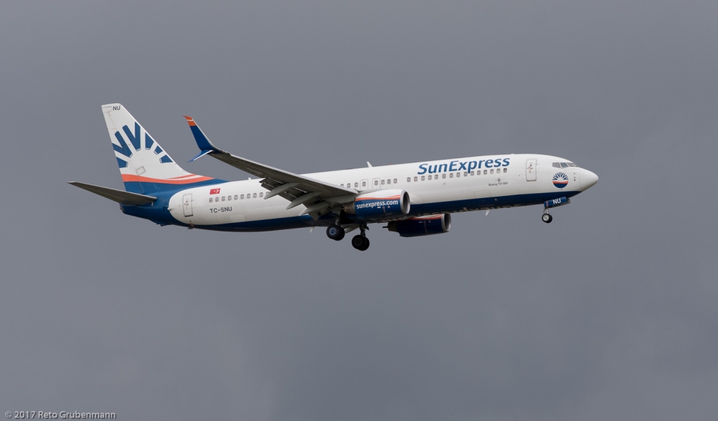 SunExpress_B738_TC-SNU_ZRH170917