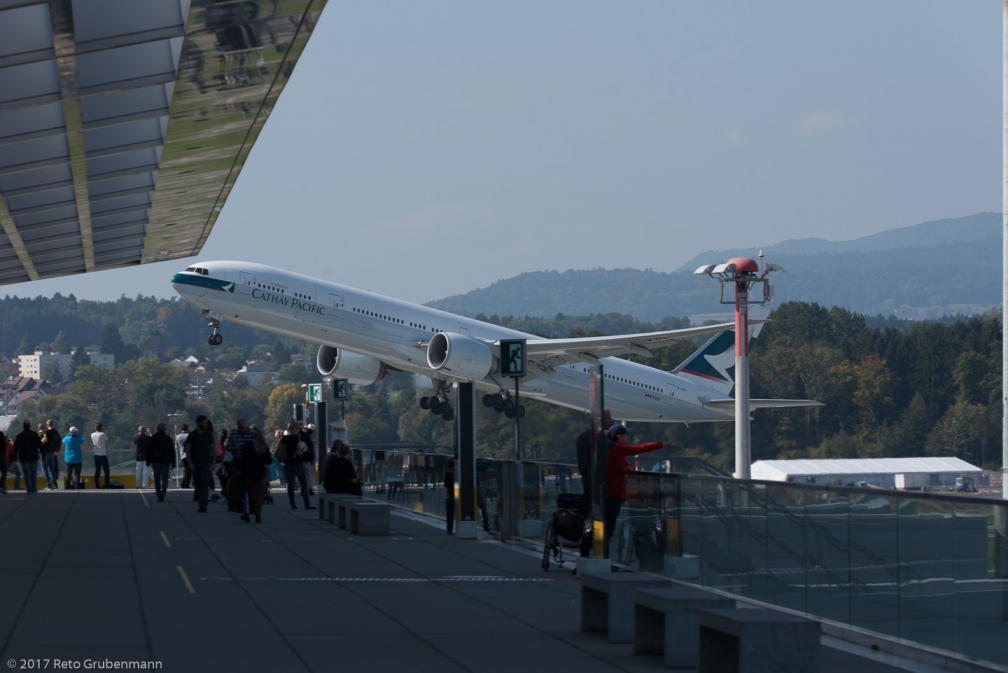 CathayPacific_B77W_B-KPI_ZRH170923