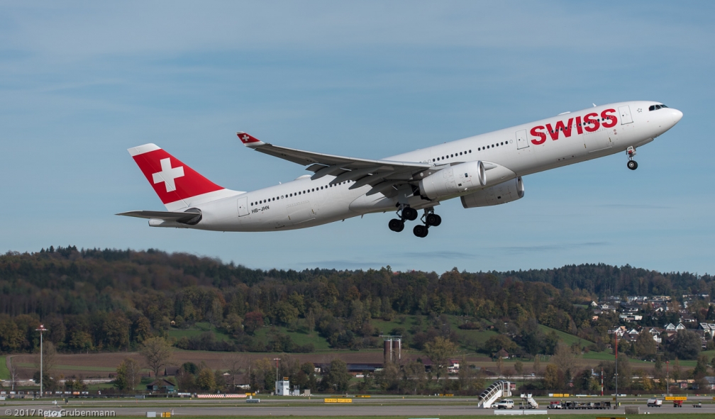 Swiss_A333_HB-JHN_ZRH171024