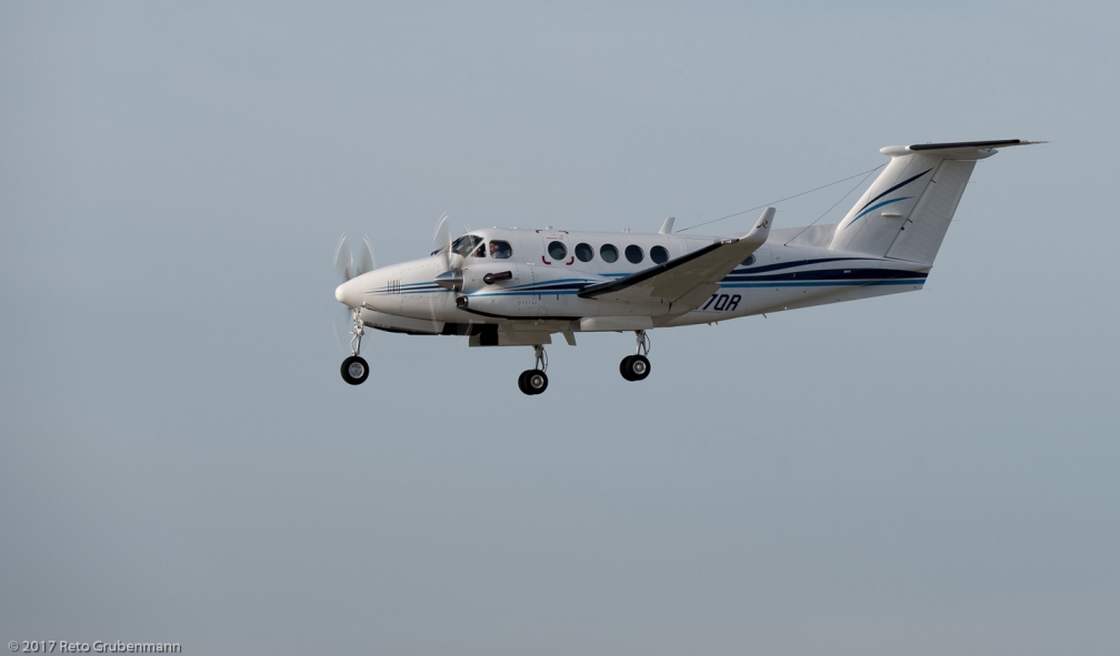 DPAcquistionsInc_BE30_N127QR_ZRH171026