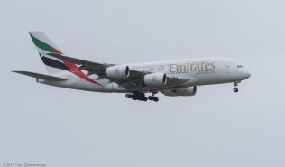 Emirates_A388_A6-EOI_ZRH171029