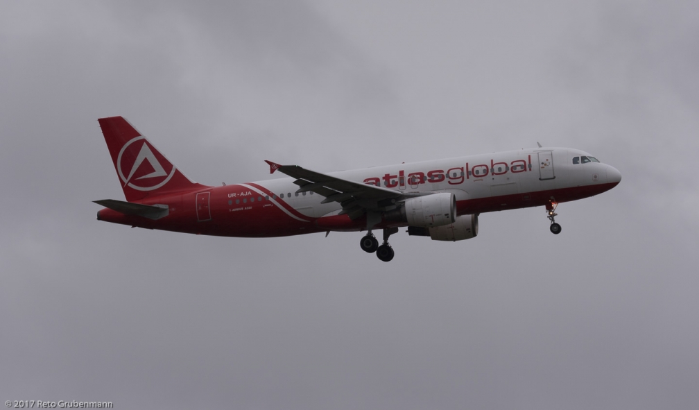 AtlasglobalUkraine_A320_UR-AJA_ZRH171105