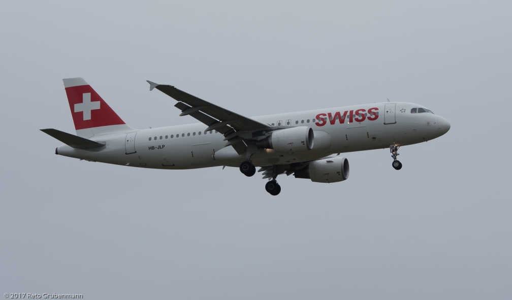 Swiss_A320_HB-JLP_ZRH171120