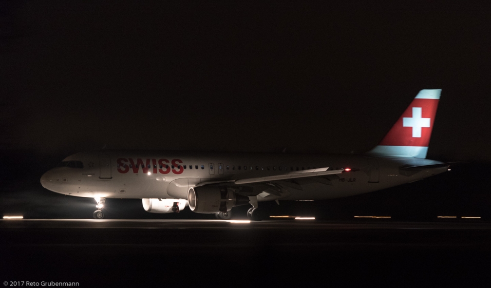Swiss_A320_HB-JLR_ZRH171220