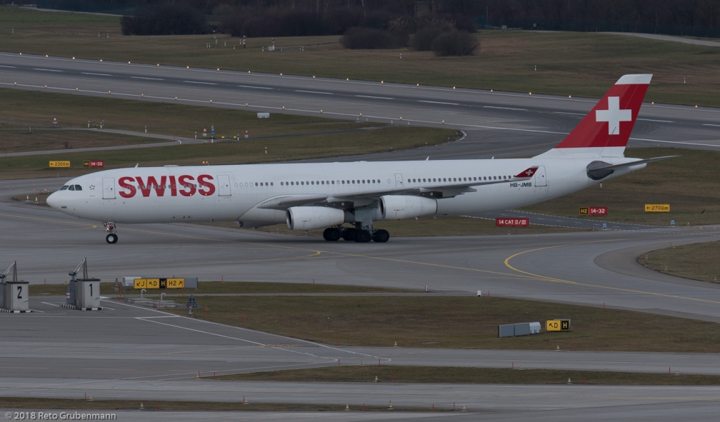 Swiss_A343_HB-JMB_ZRH180101