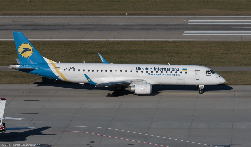 UkraineInternationalAirlines_E190_UR-EMB_ZRH180101