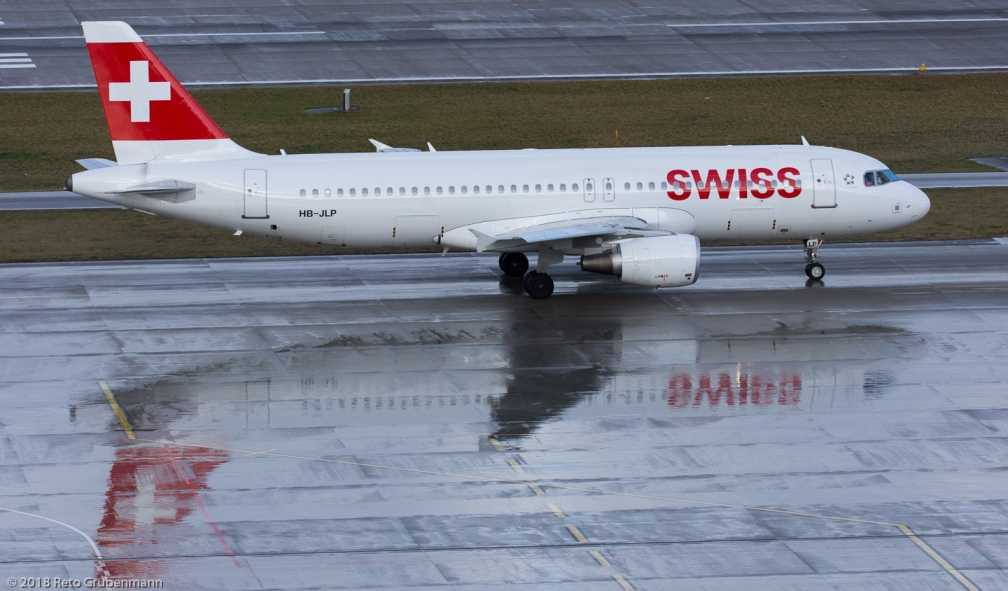 Swiss_A320_HB-JLP_ZRH180102