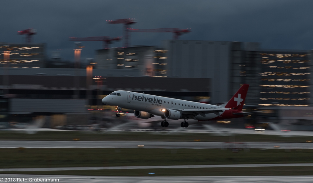 HelveticAirways_E190_HB-JVL_ZRH180121