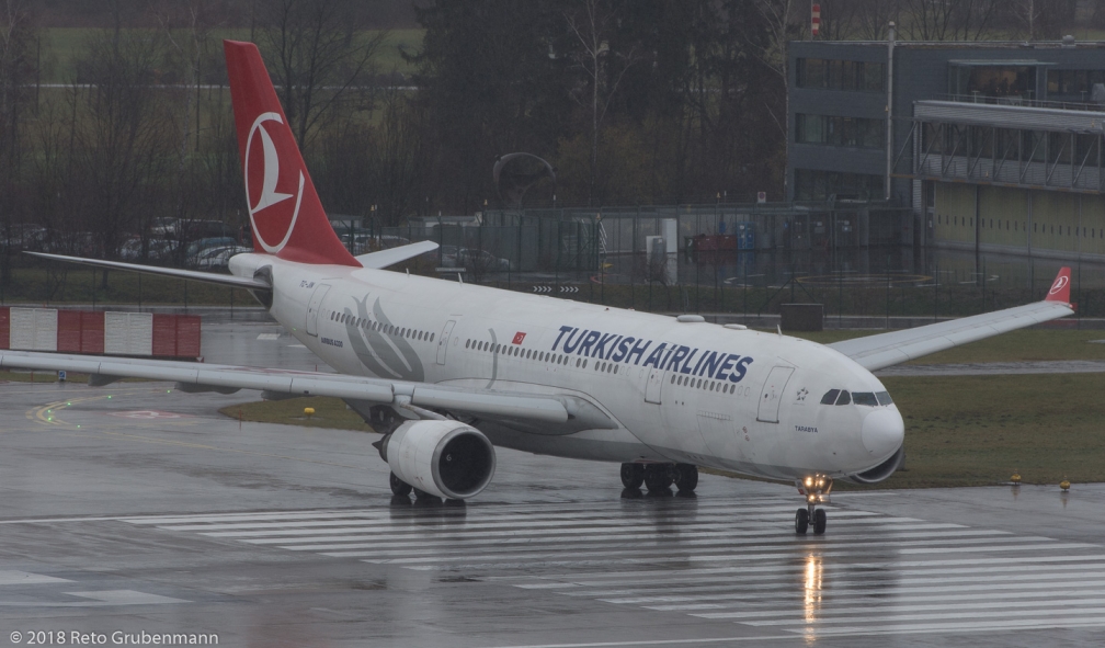 TurkishAirlines_A332_TC-JIN_ZRH180122_02