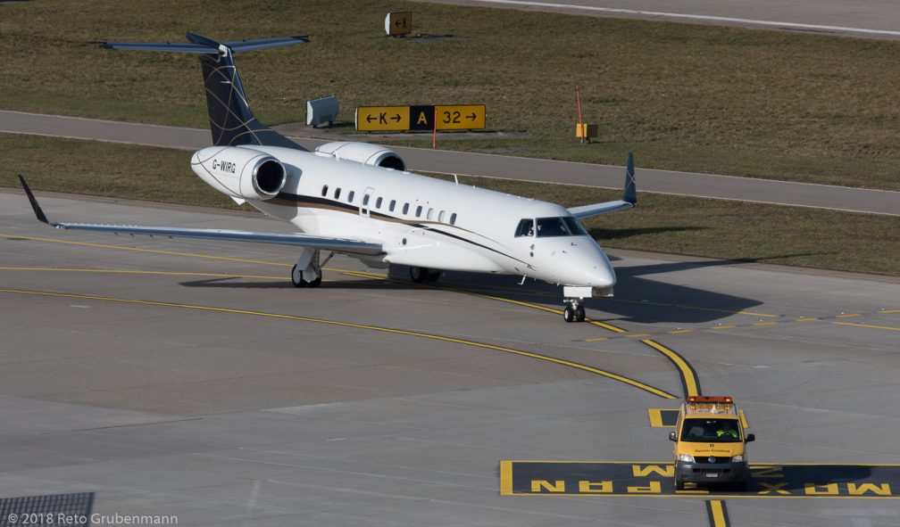 AirCharterScotland_E35L_G-WIRG_ZRH180124_01