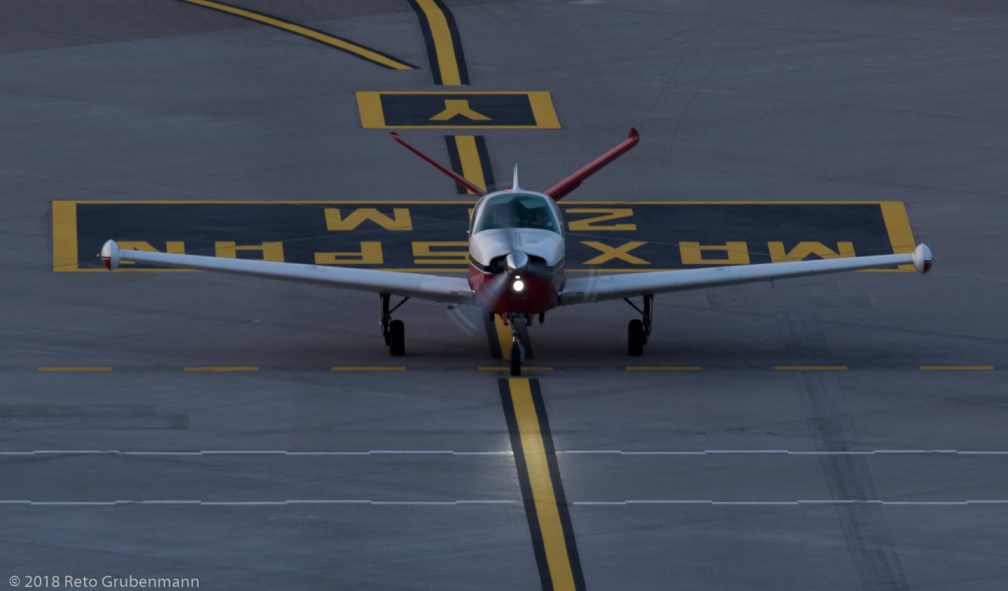 Private_BE35_HB-EFM_ZRH180124