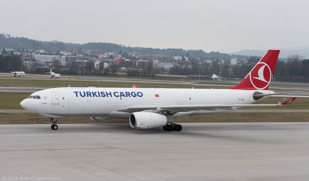 TurkishCargo_A332_TC-JOU_ZRH180317