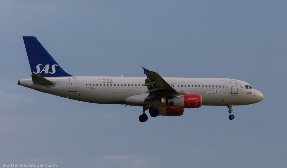 ScandinavianAirlines_A320_OY-KAN_ZRH180425
