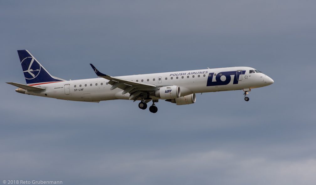 LOT_E190_SP-LNF_ZRH180430