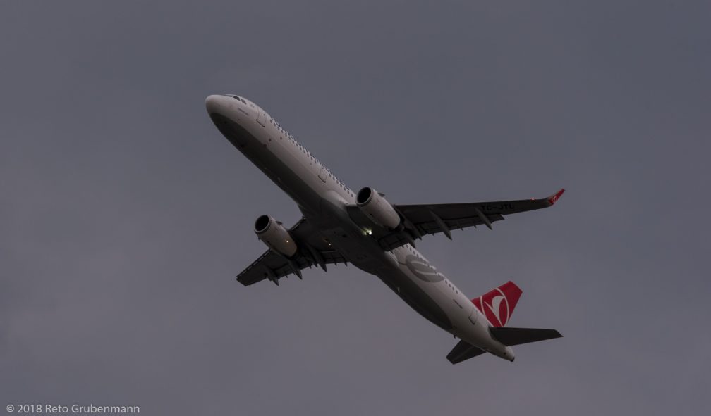 TurkishAirlines_A321_TC-JTL_ZRH180519