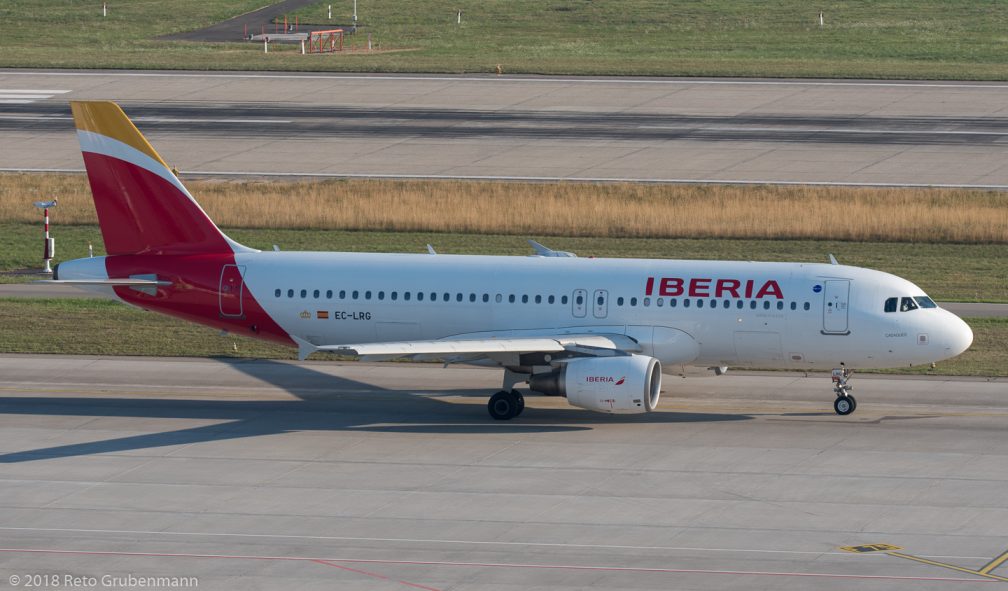 Iberia_A320_EC-LRG_ZRH180726