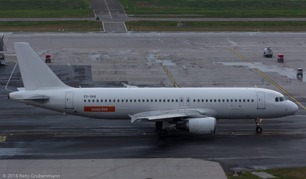 easyJet_A320_ES-SAQ_ZRH180801