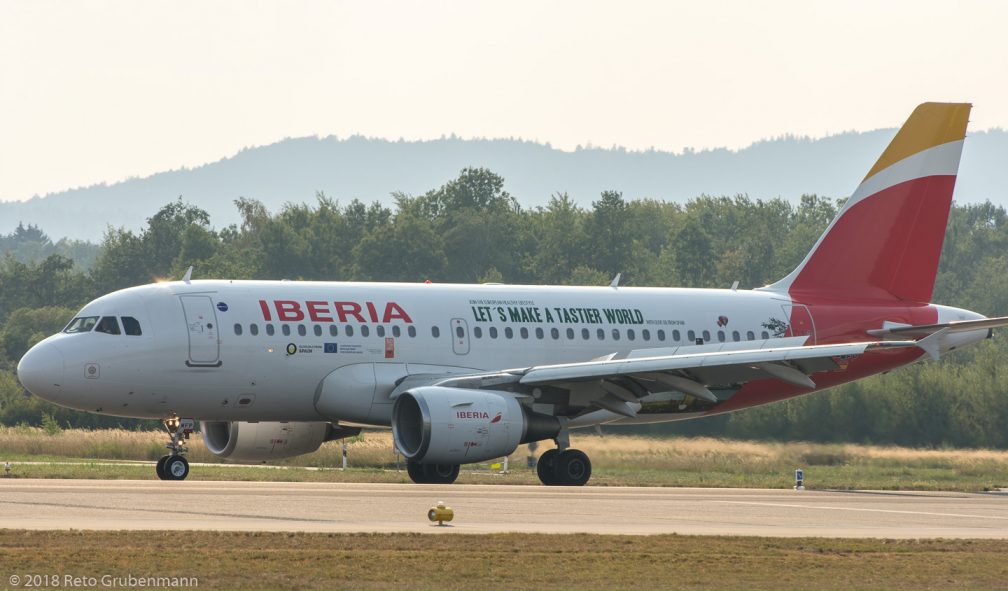 Iberia_A319_EC-MFP_ZRH180805_01