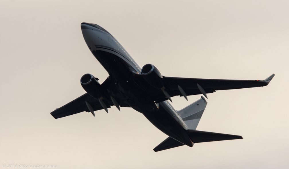 EssarShippingandLogisticsLtd_B737_N301SR_ZRH180807