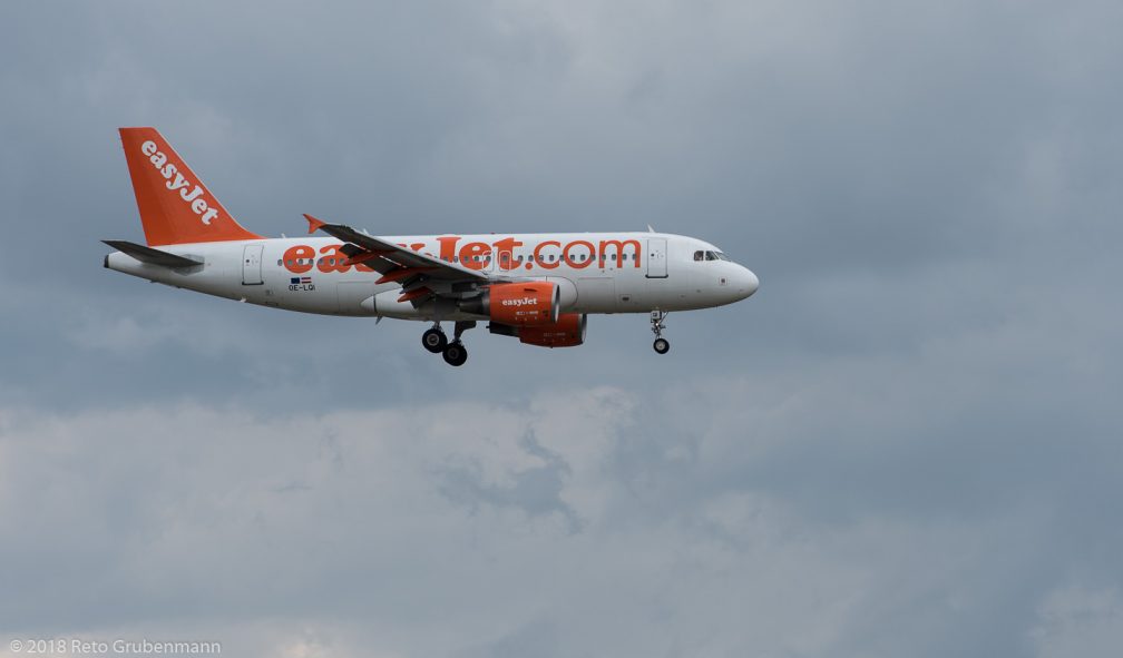 easyJetEurope_A319_OE-LQI_ZRH180809