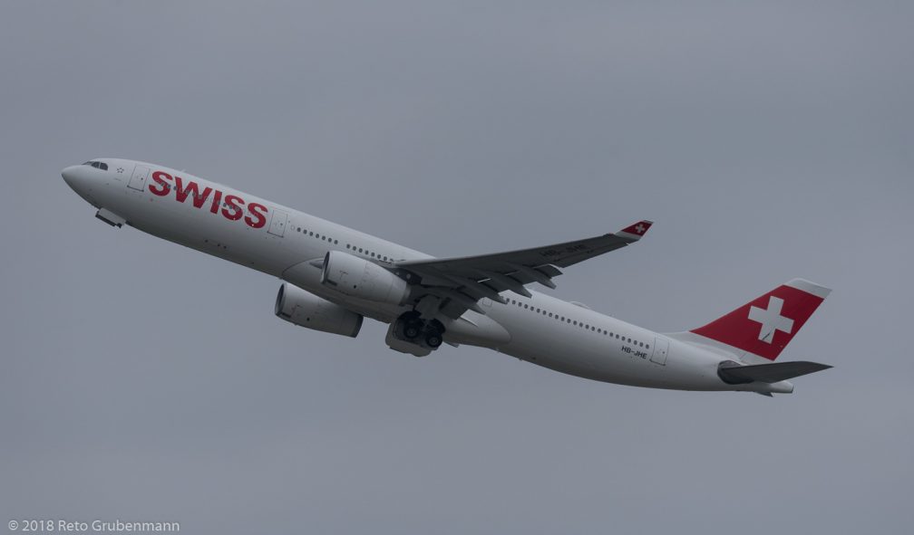 Swiss_A333_HB-JHE_ZRH180901