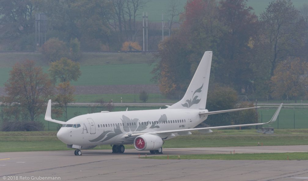 GlobalJetAustria_B737_M-YBBJ_ZRH181104