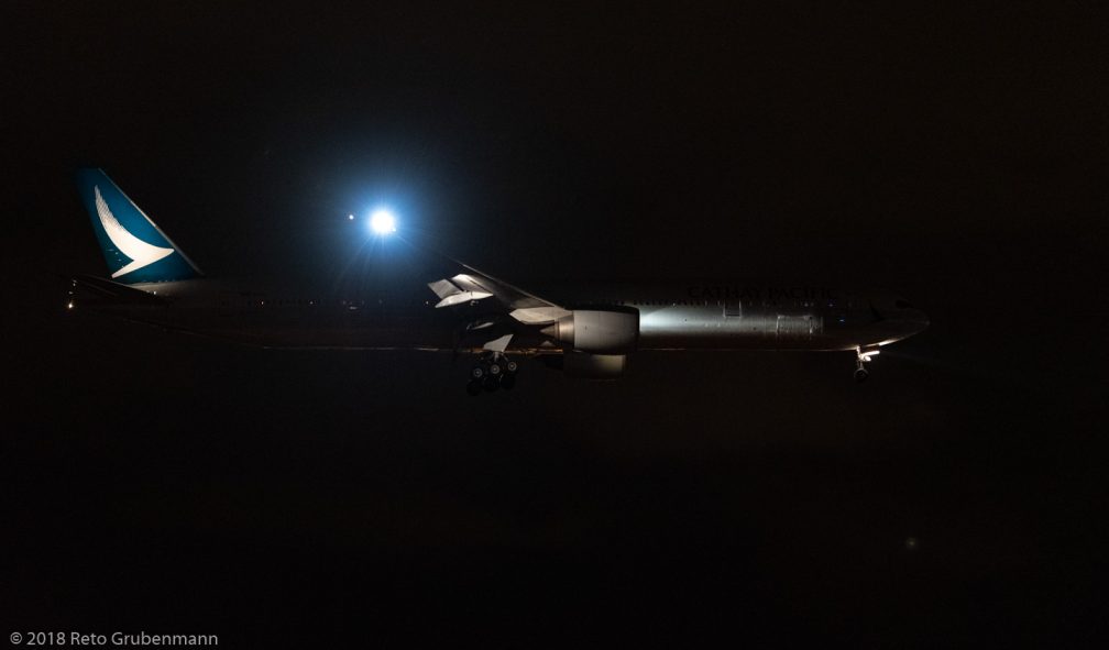 CathayPacific_B77W_B-KPV_ZRH181208