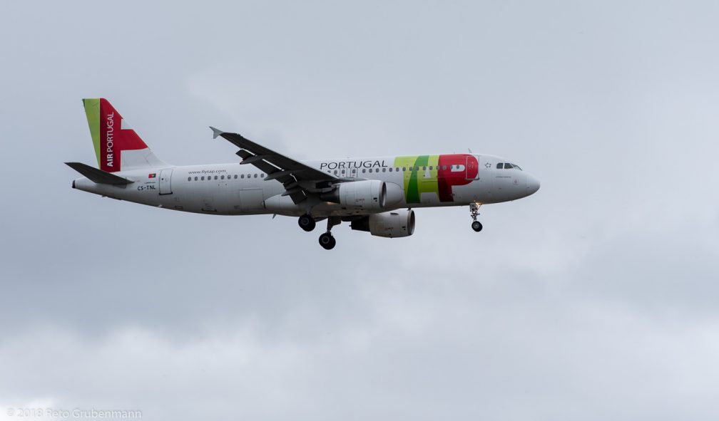 TAPPortugal_A320_CS-TNL_ZRH181208